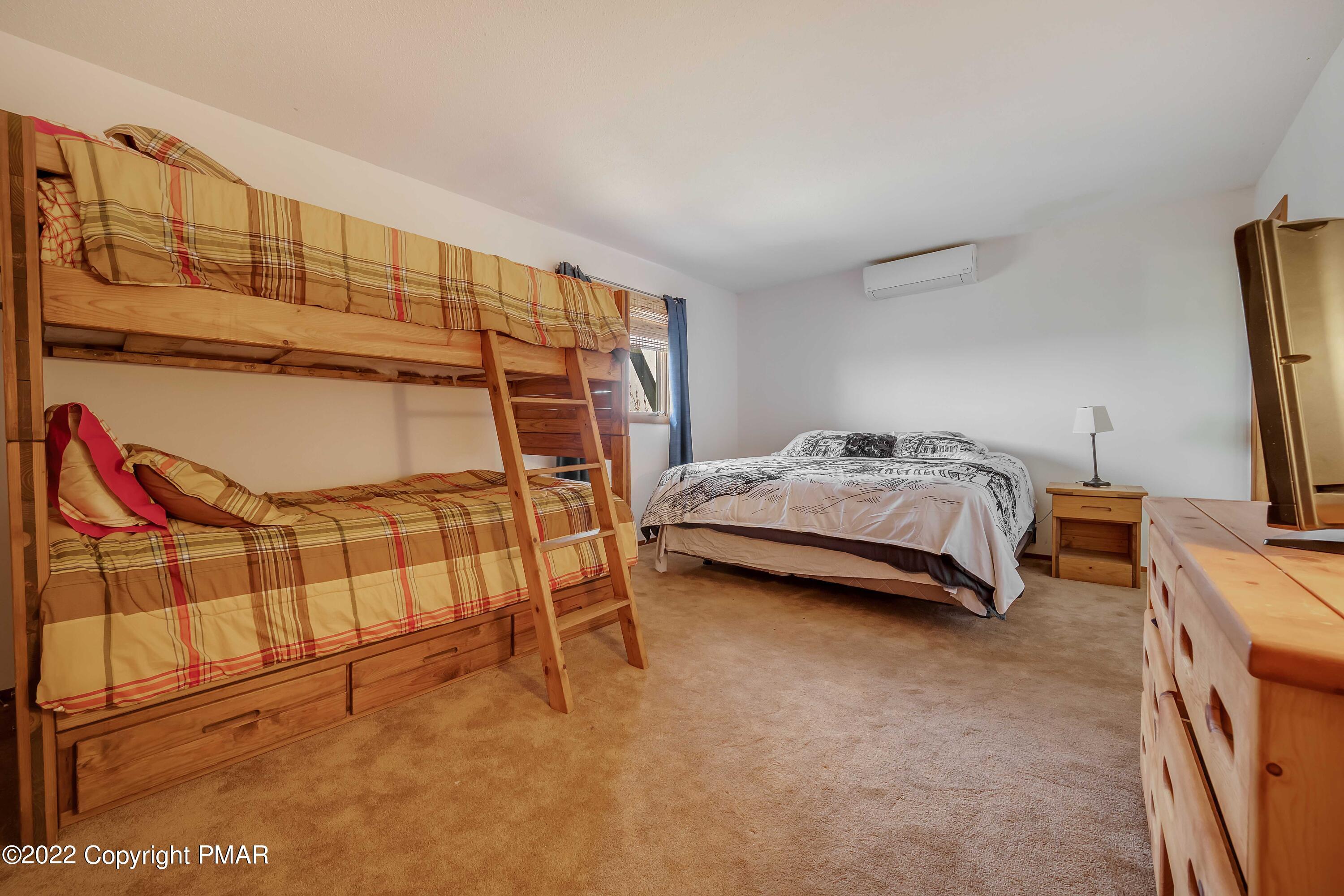 269 Big Pocono Pass, Tannersville, Pennsylvania image 34