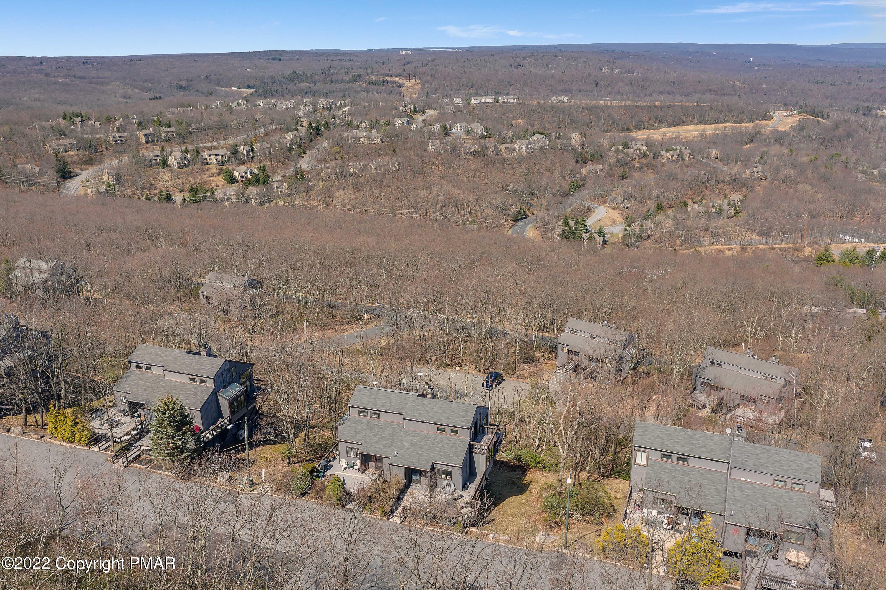 269 Big Pocono Pass, Tannersville, Pennsylvania image 2