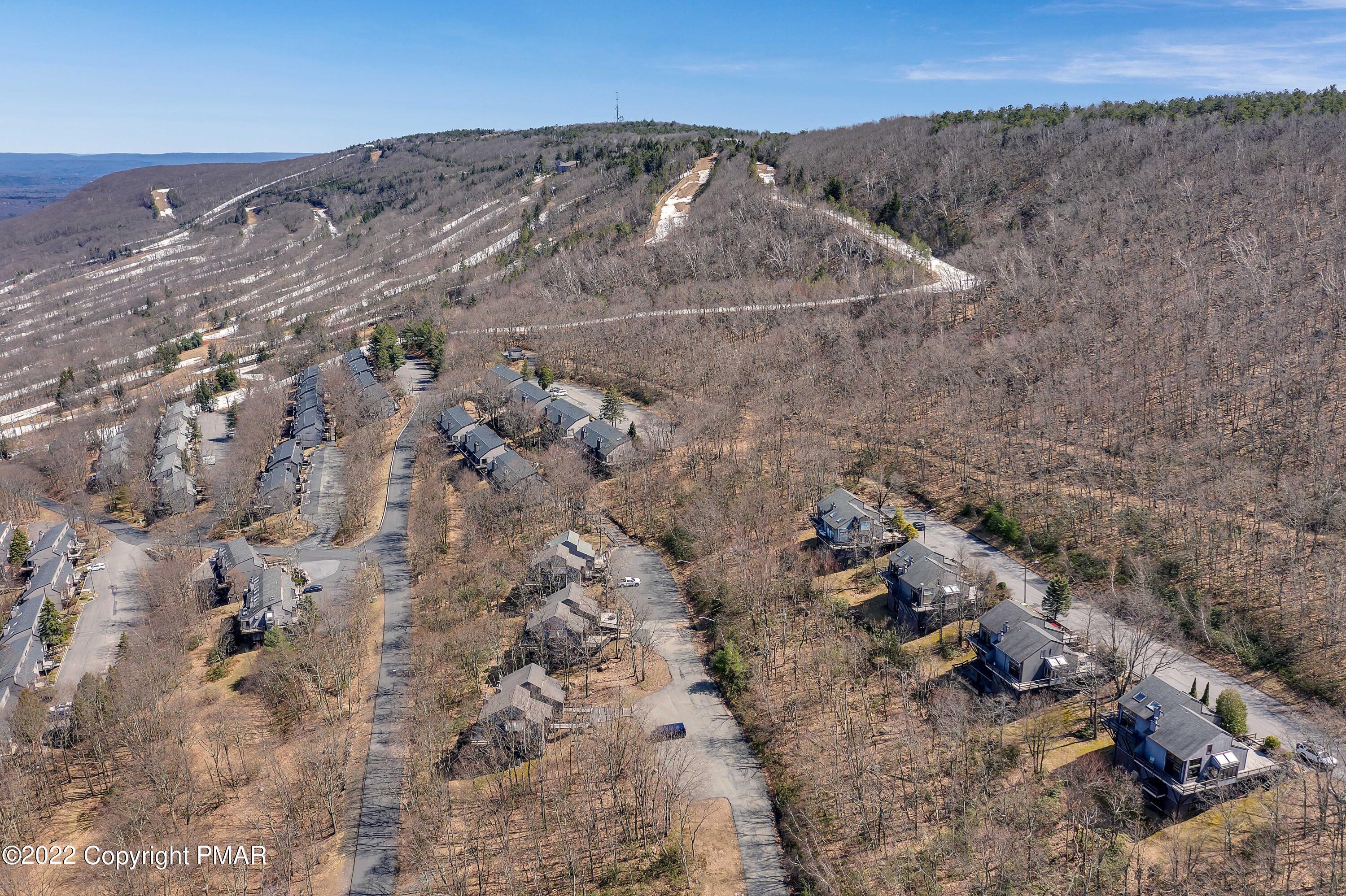 269 Big Pocono Pass, Tannersville, Pennsylvania image 7