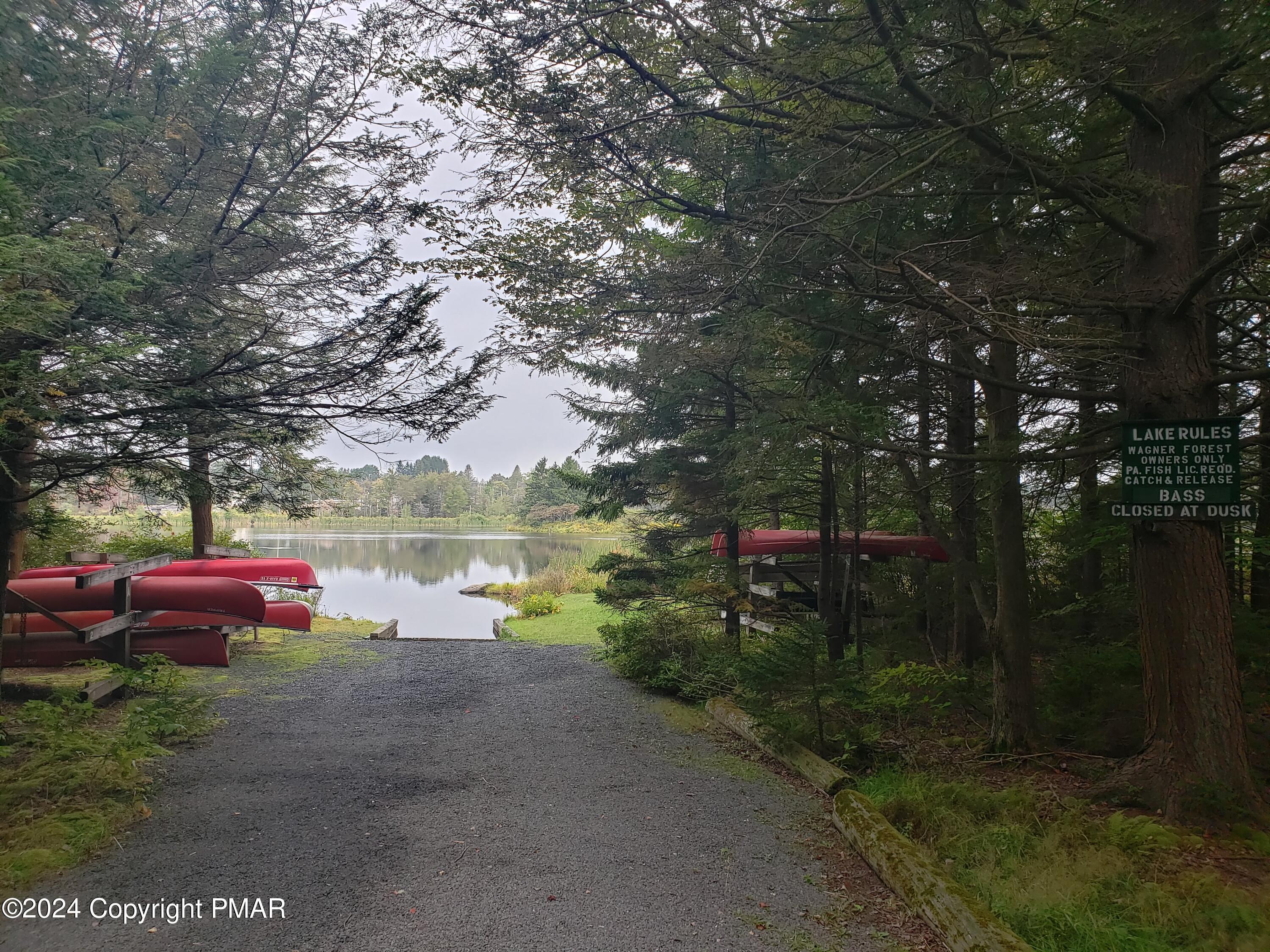 1127 Sawmill Road, Pocono Lake, Pennsylvania image 5