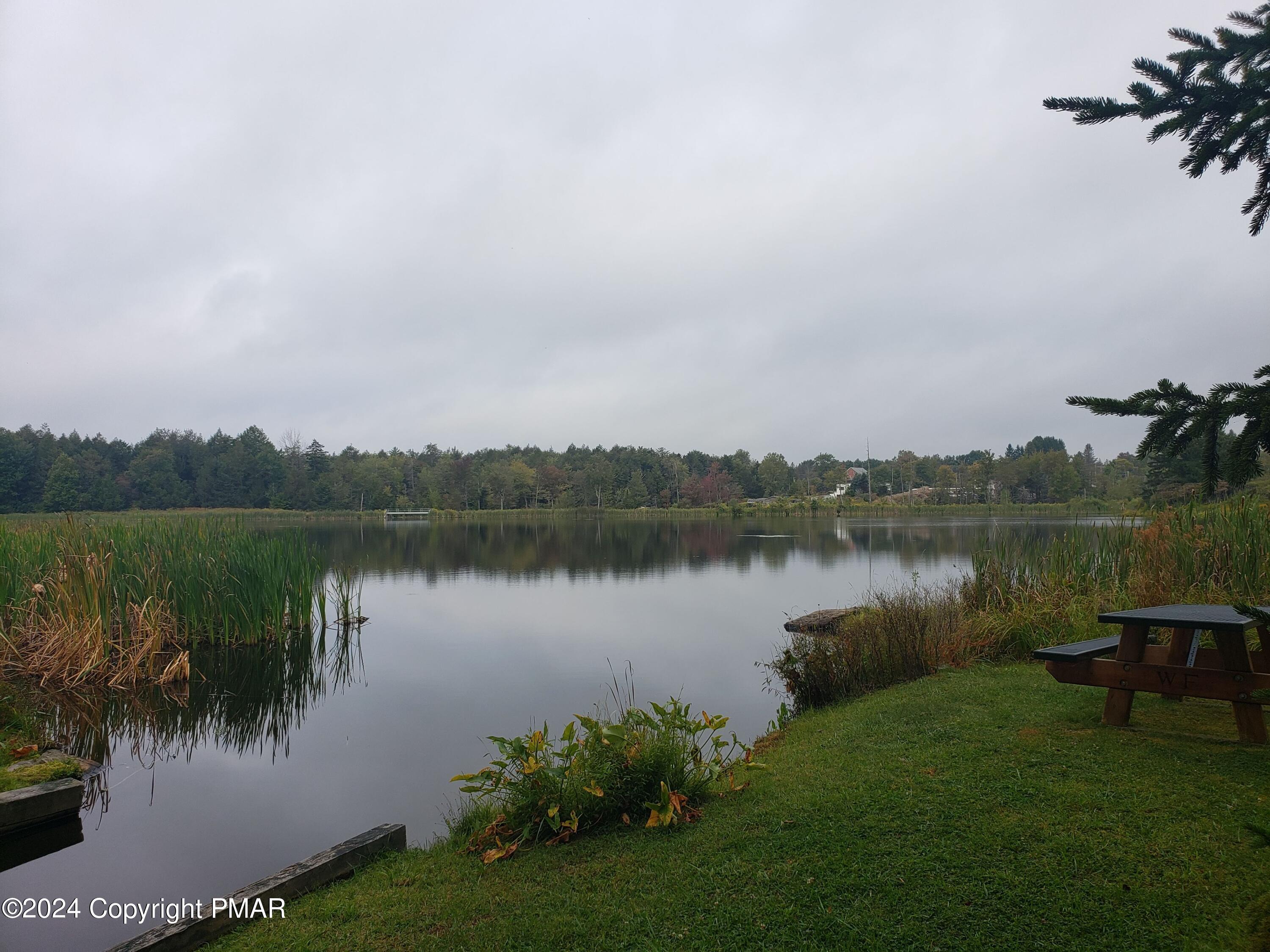 1127 Sawmill Road, Pocono Lake, Pennsylvania image 7