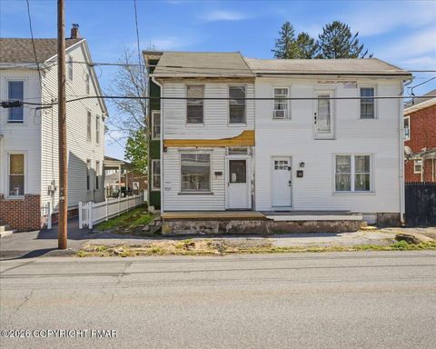 Homes For Sale - 15 N Nice Street<br/> Frackville, PA 17931
