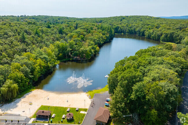 249 Hyland Drive Drive, East Stroudsburg, Pennsylvania image 34