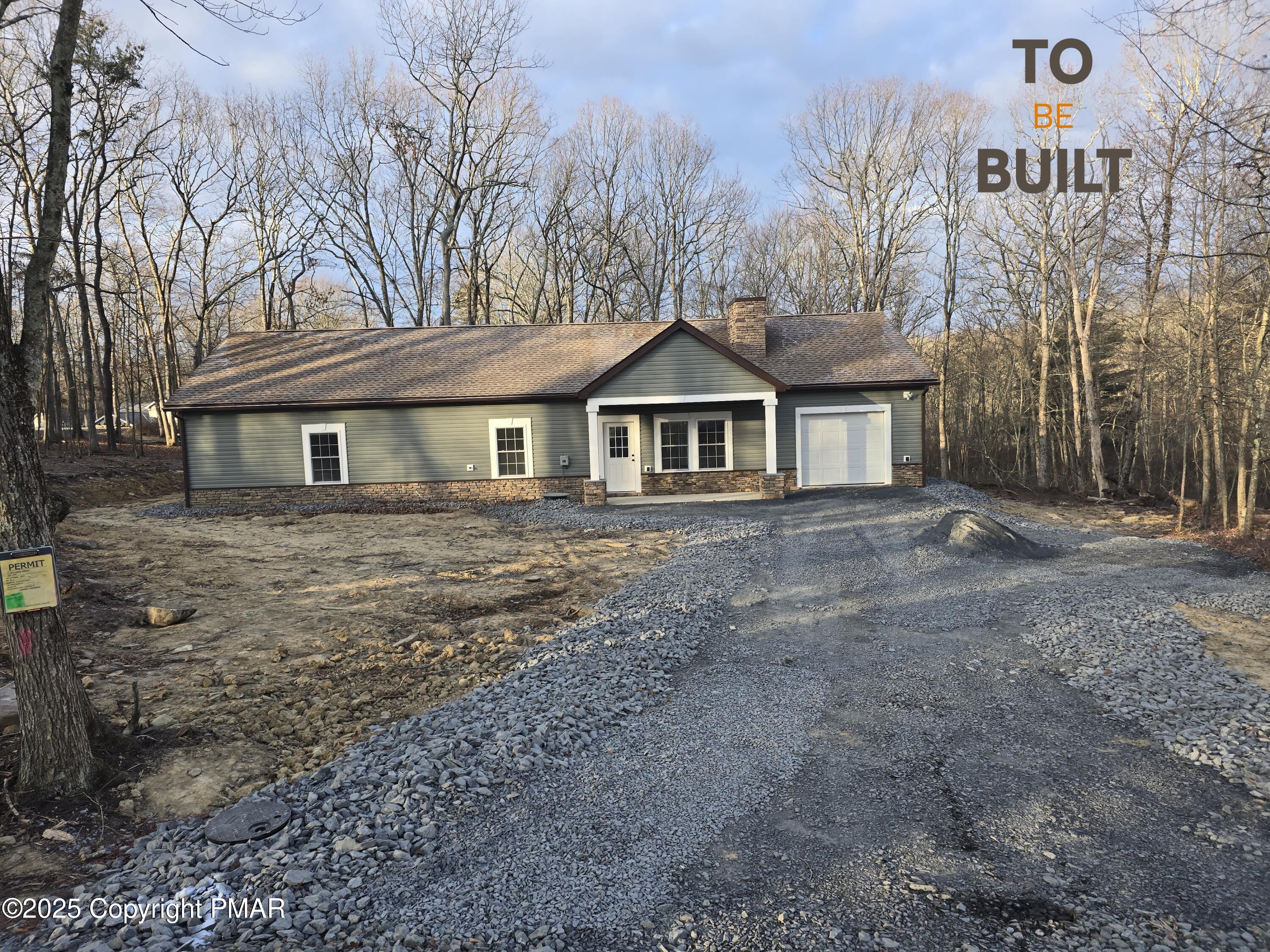 1973 Brentwood Drive, Bushkill, Pennsylvania image 1