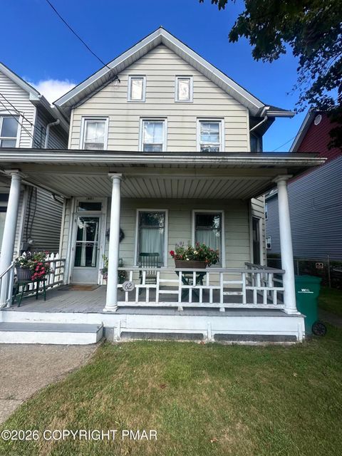 Homes For Sale - 62 Brown Street<br/> Monroe County, East Stroudsburg, PA 18301