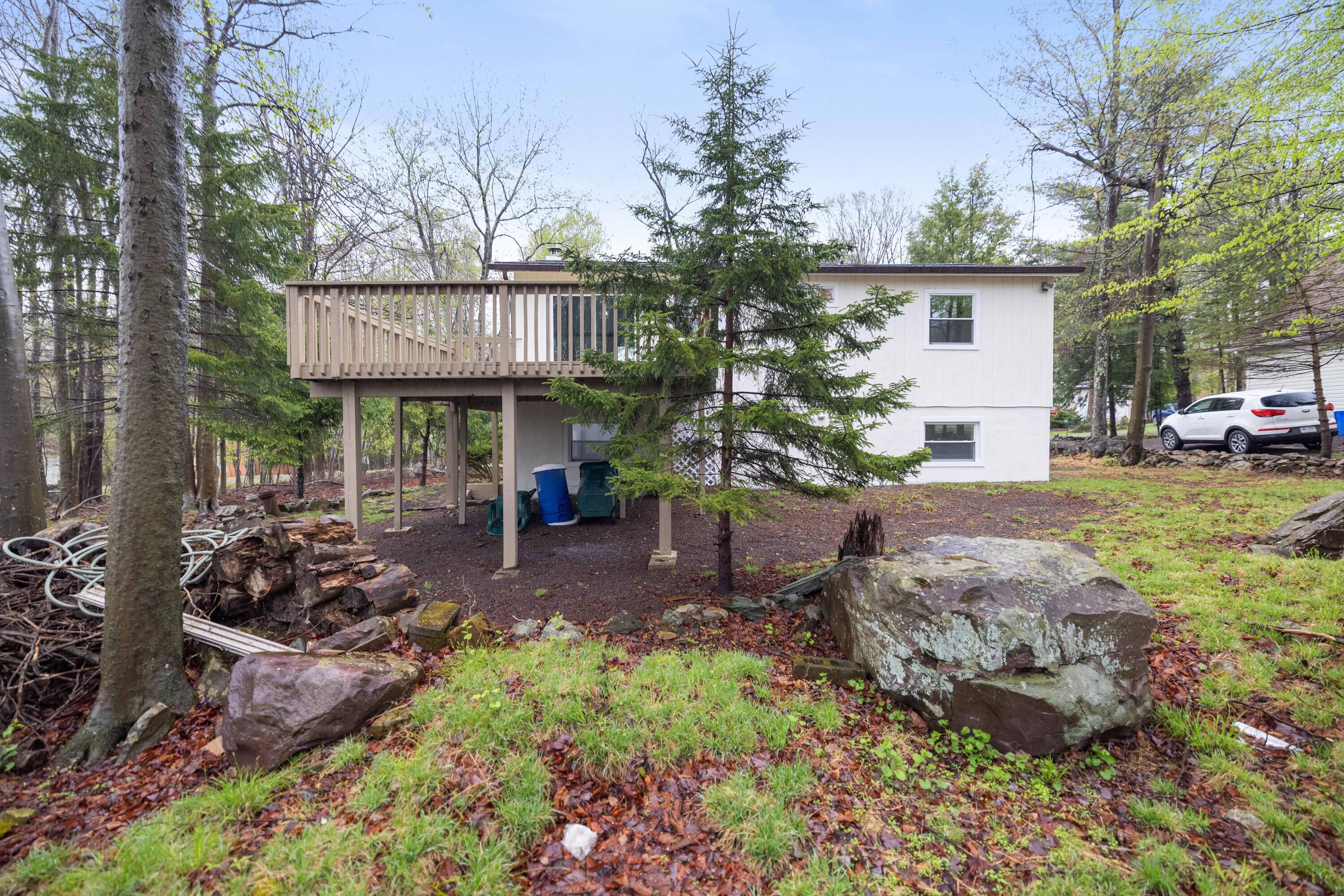 8066 Red Squirrel Drive, Tobyhanna, Pennsylvania image 28