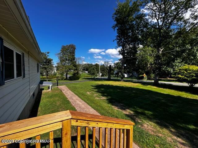 203 Center Road