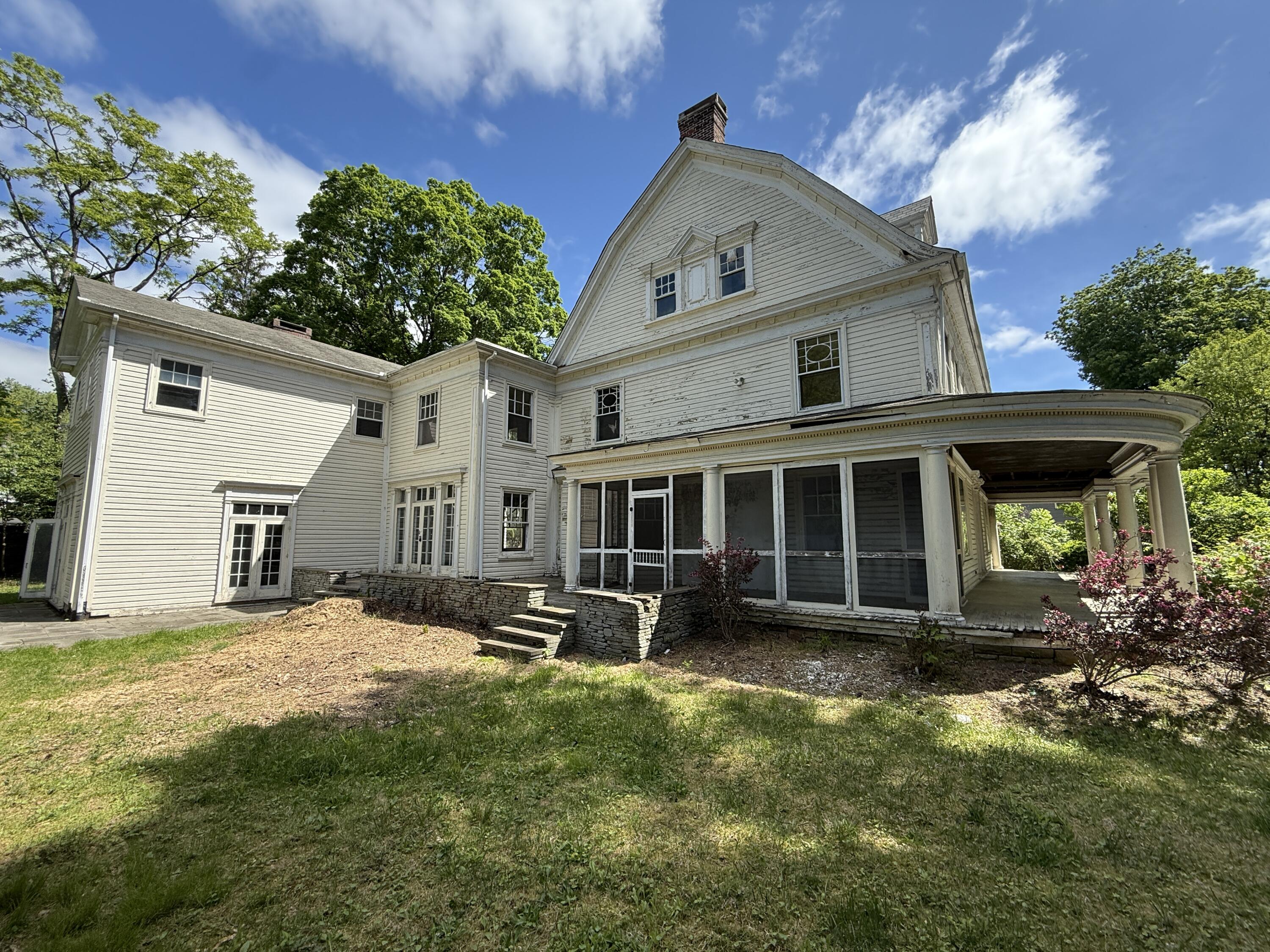 712 Thomas Street, Stroudsburg, Pennsylvania image 4