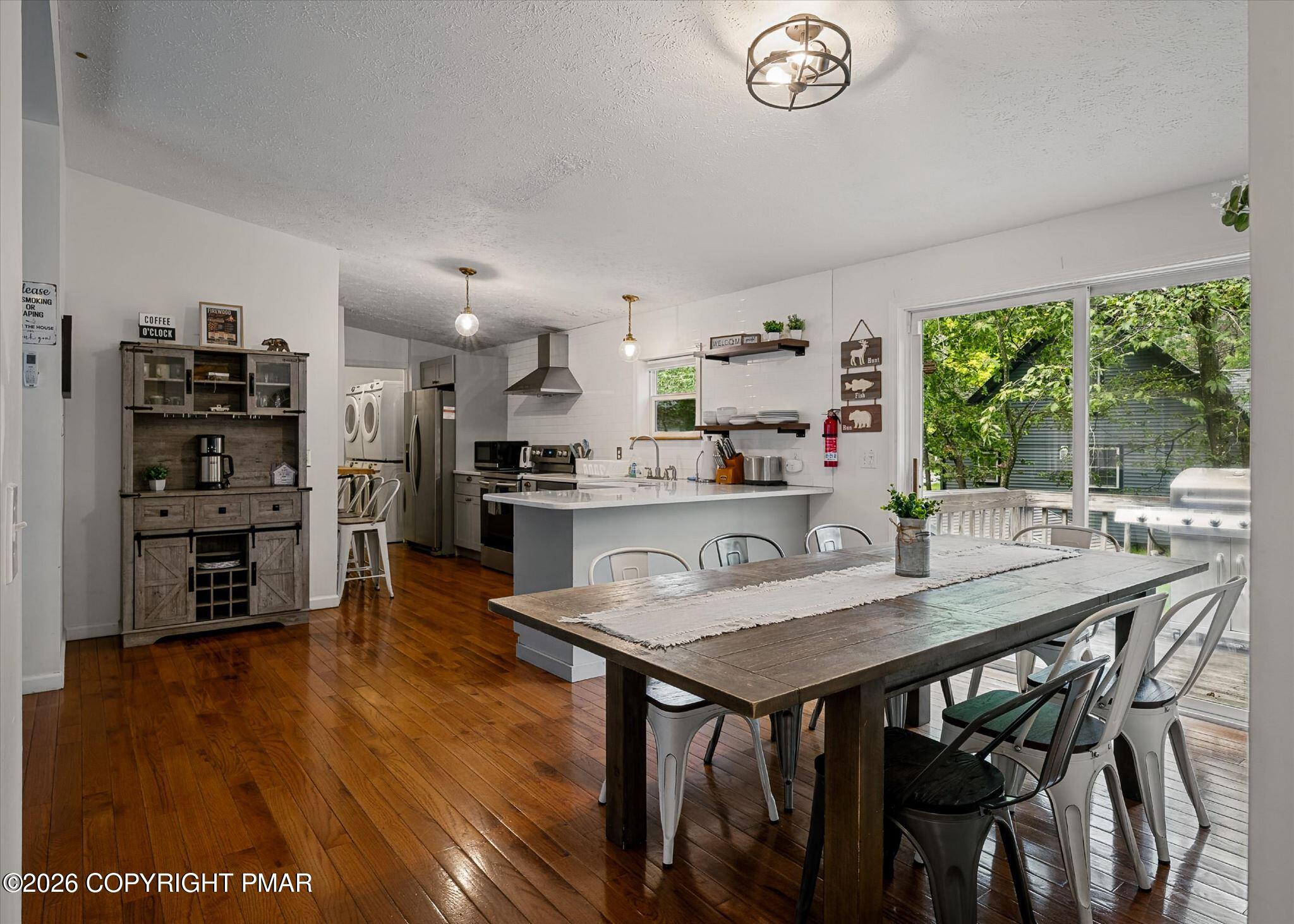 7571 Eagle Rock Drive