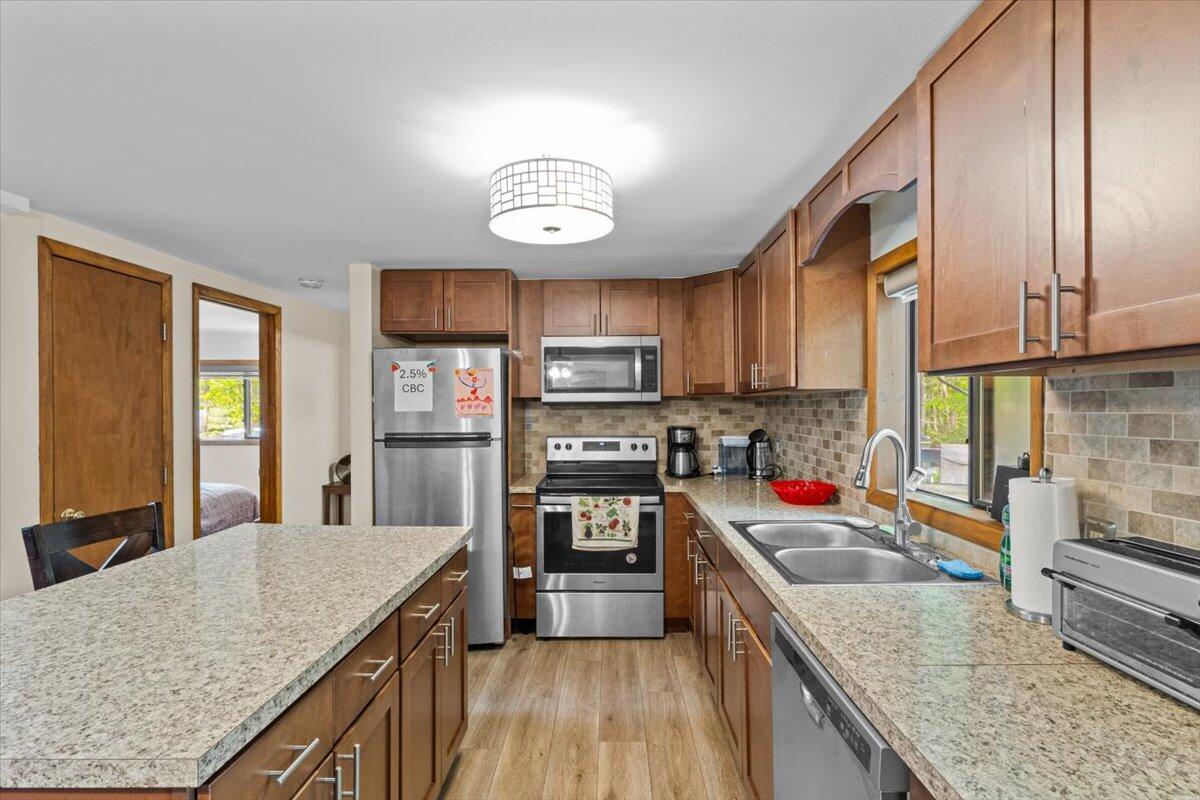 206 Maxatawny Drive, Pocono Lake, Pennsylvania image 14