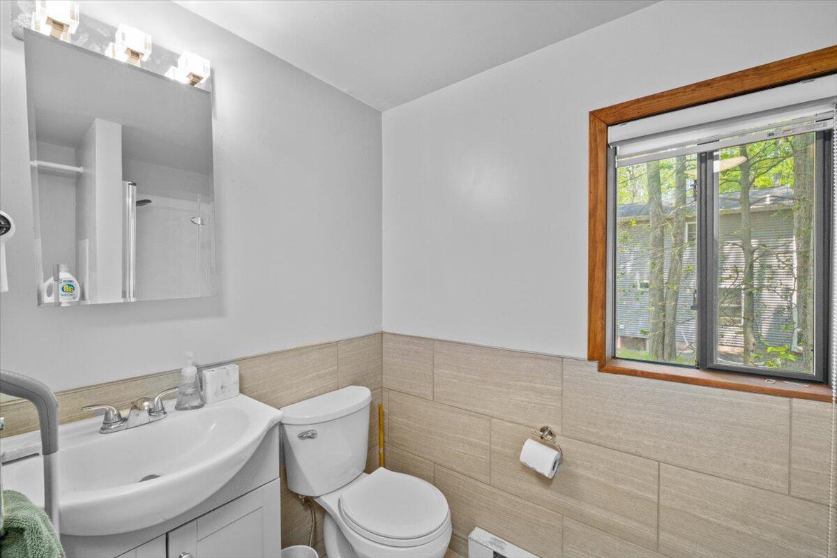 206 Maxatawny Drive, Pocono Lake, Pennsylvania image 27