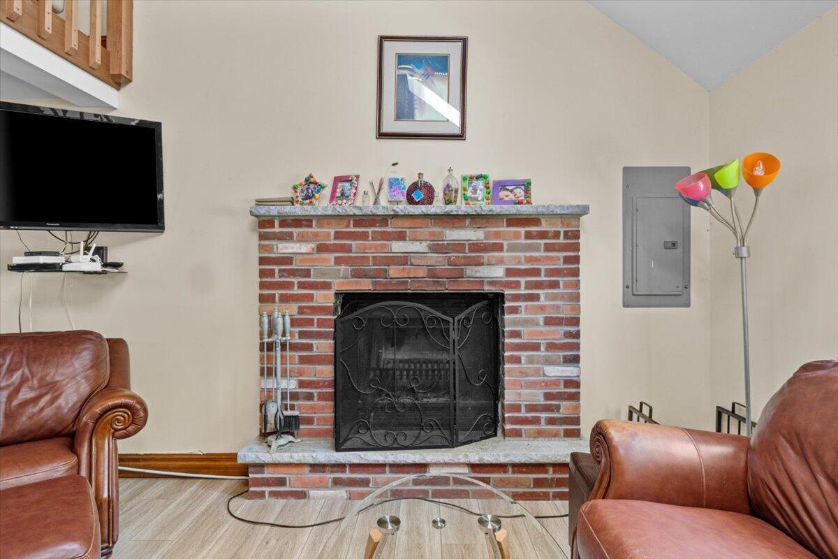 206 Maxatawny Drive, Pocono Lake, Pennsylvania image 2