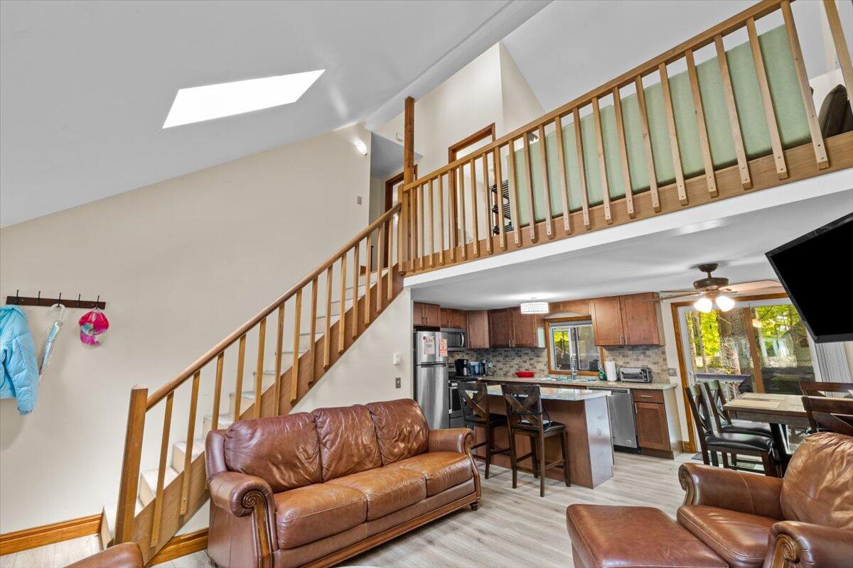 206 Maxatawny Drive, Pocono Lake, Pennsylvania image 5