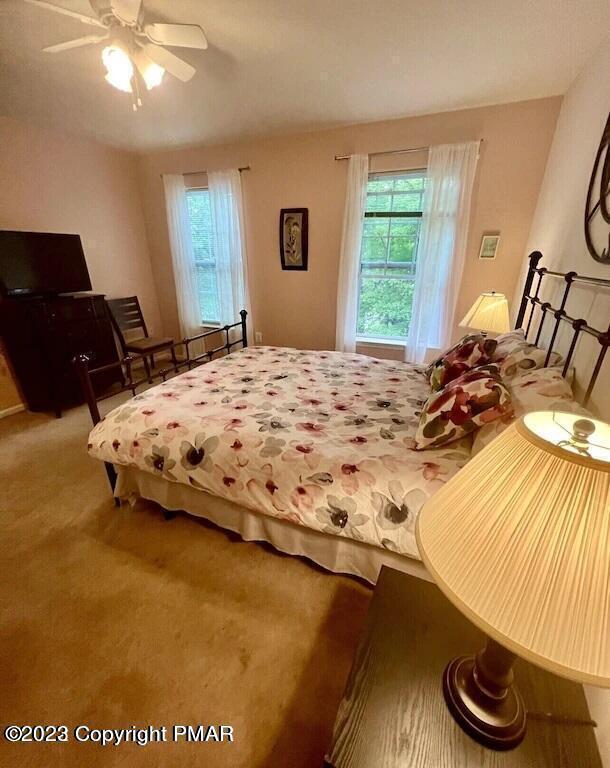 1080 Lancaster Drive, Bushkill, Pennsylvania image 13