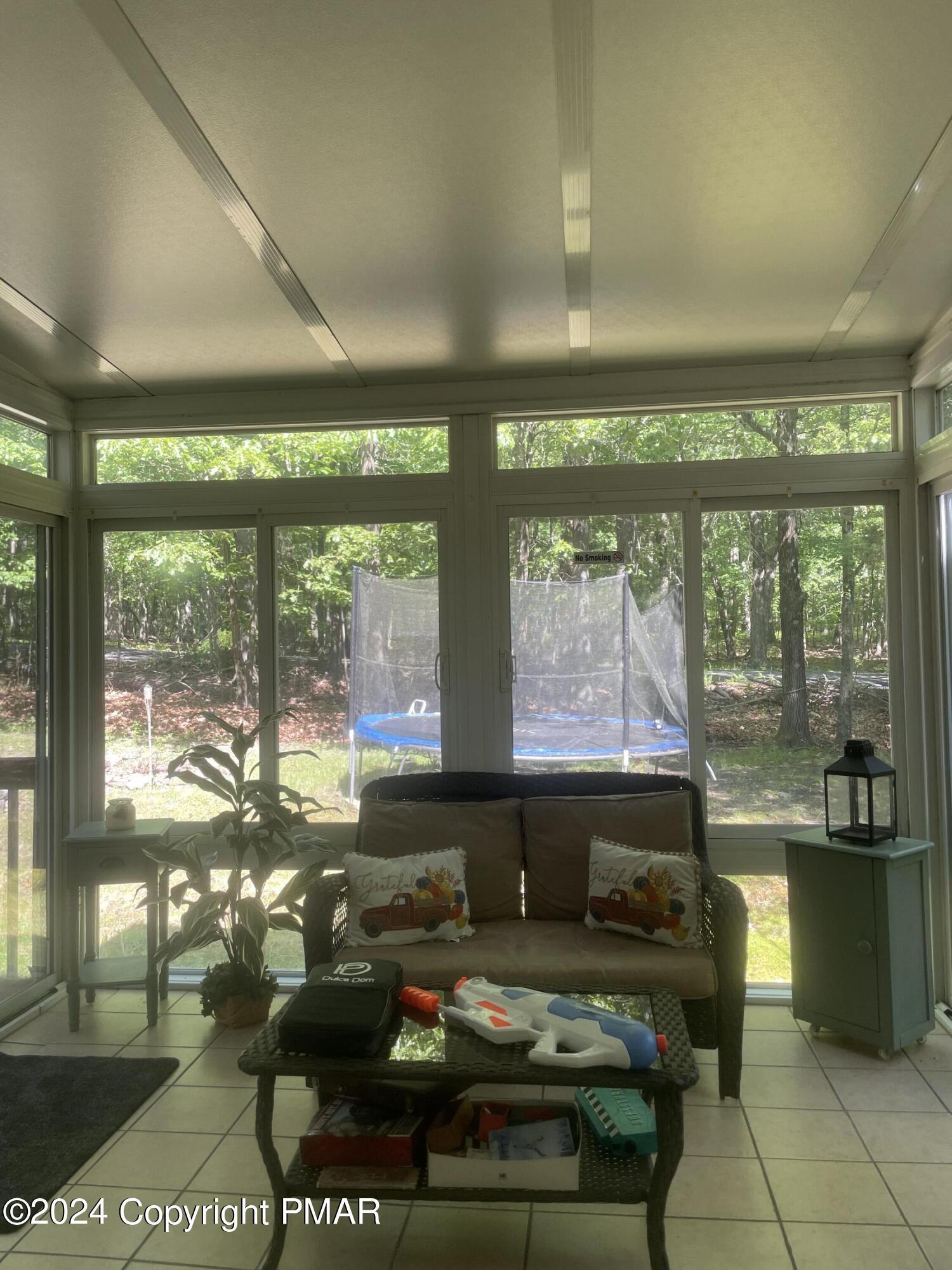 1080 Lancaster Drive, Bushkill, Pennsylvania image 12