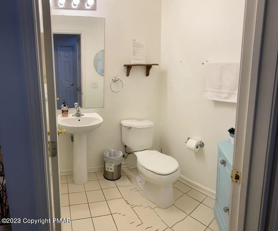 1080 Lancaster Drive, Bushkill, Pennsylvania image 18