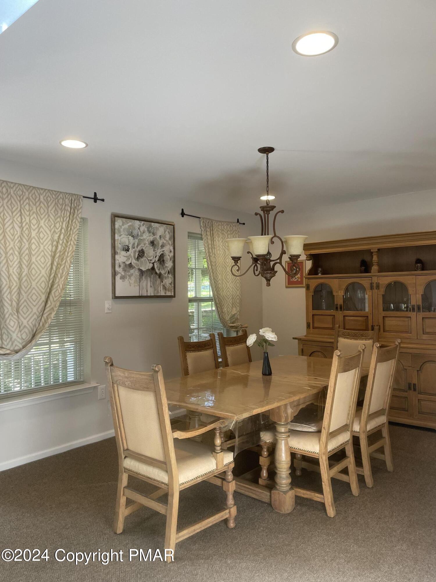 1080 Lancaster Drive, Bushkill, Pennsylvania image 3
