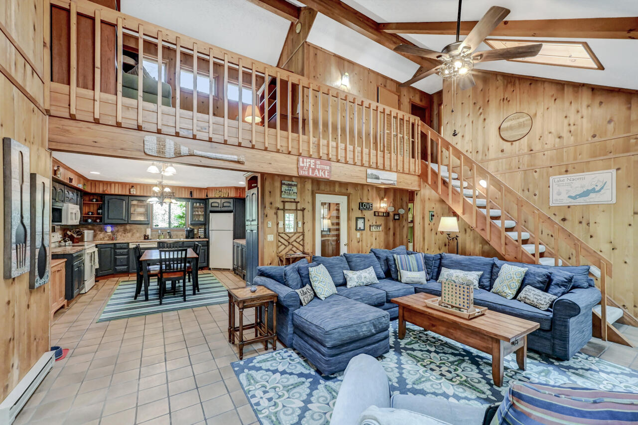 264 Tanglewood Drive, Pocono Pines, Pennsylvania image 9