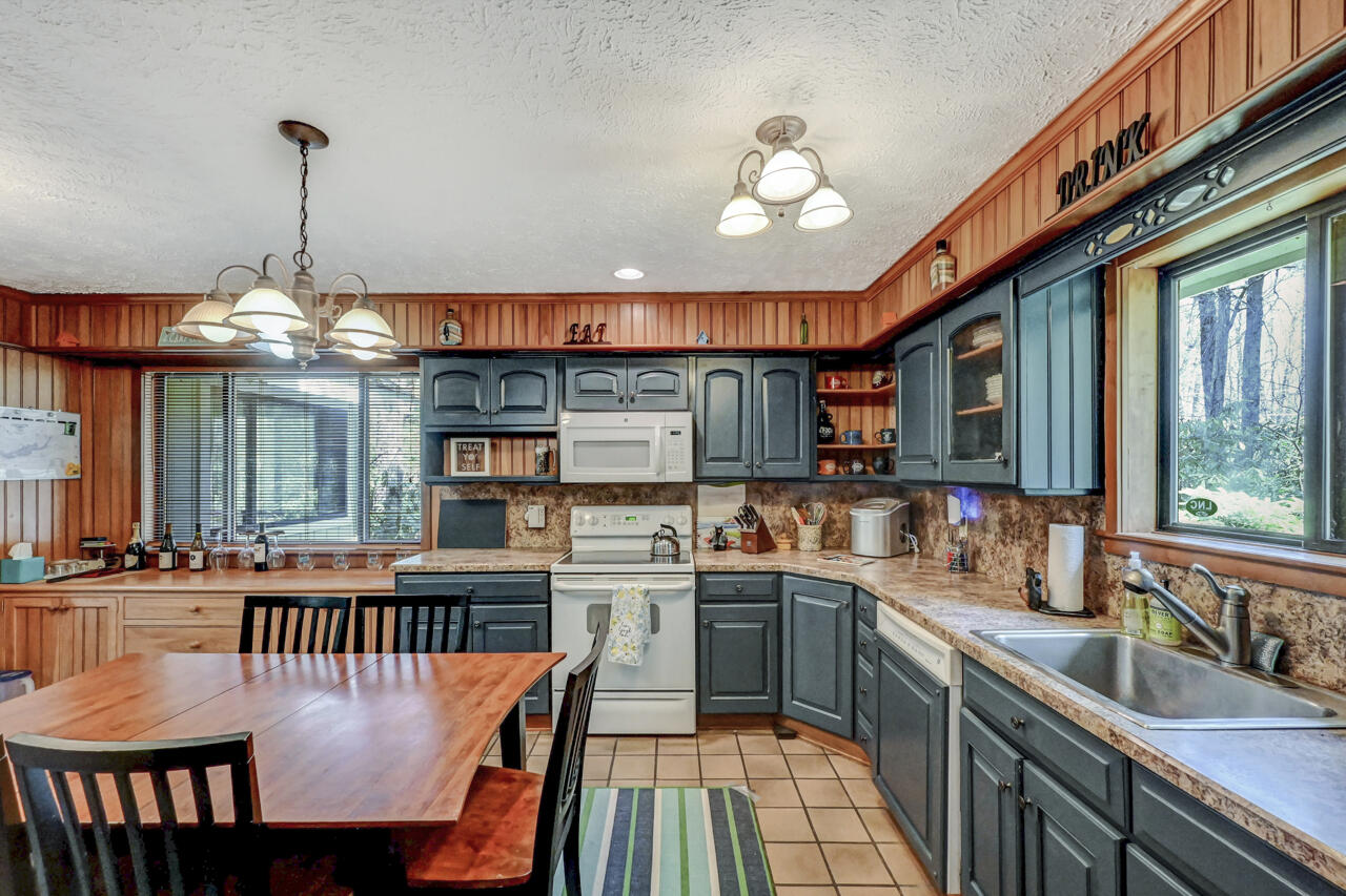 264 Tanglewood Drive, Pocono Pines, Pennsylvania image 19