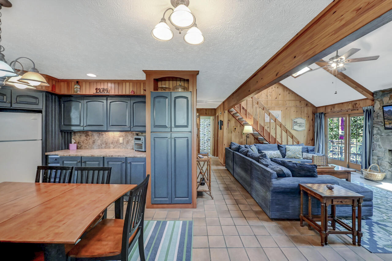 264 Tanglewood Drive, Pocono Pines, Pennsylvania image 20