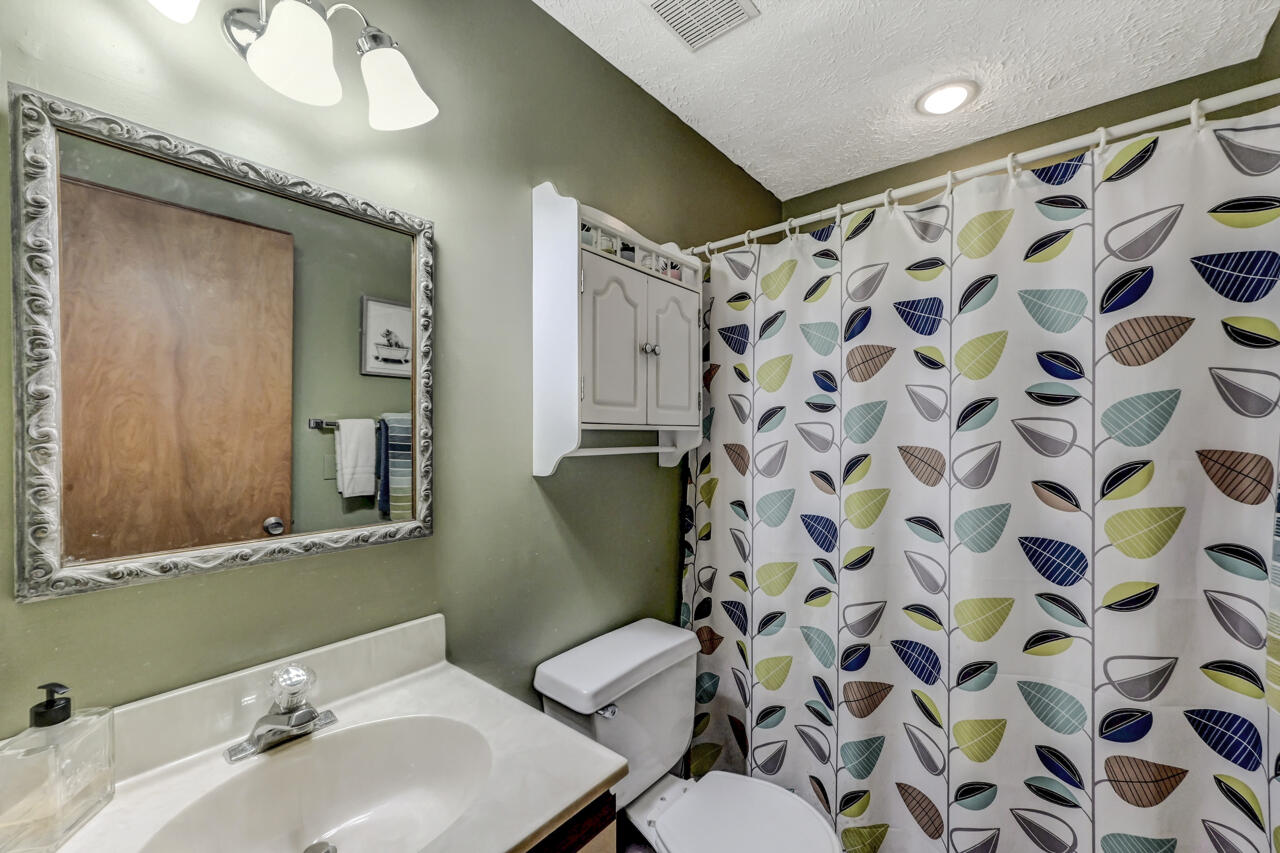 264 Tanglewood Drive, Pocono Pines, Pennsylvania image 37
