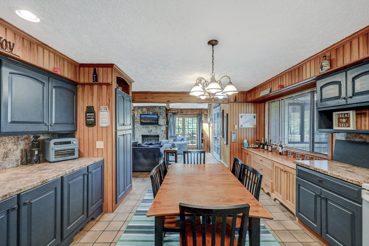264 Tanglewood Drive, Pocono Pines, Pennsylvania image 17
