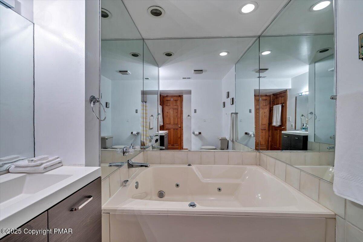 3336 Windermere Drive, Bushkill, Pennsylvania image 29