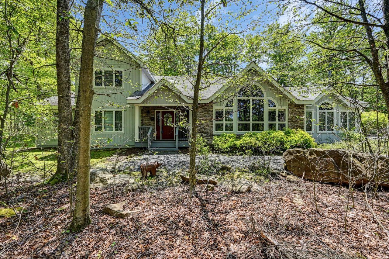 105 Cumberland Road, Pocono Pines, Pennsylvania image 1
