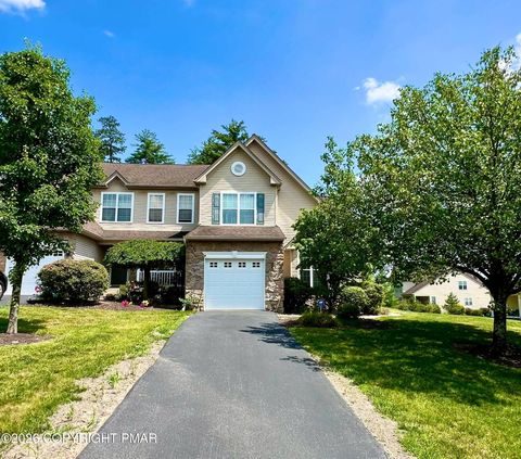 Homes For Sale - 1702 Big Ridge Drive<br/> Monroe County, East Stroudsburg, PA 18302