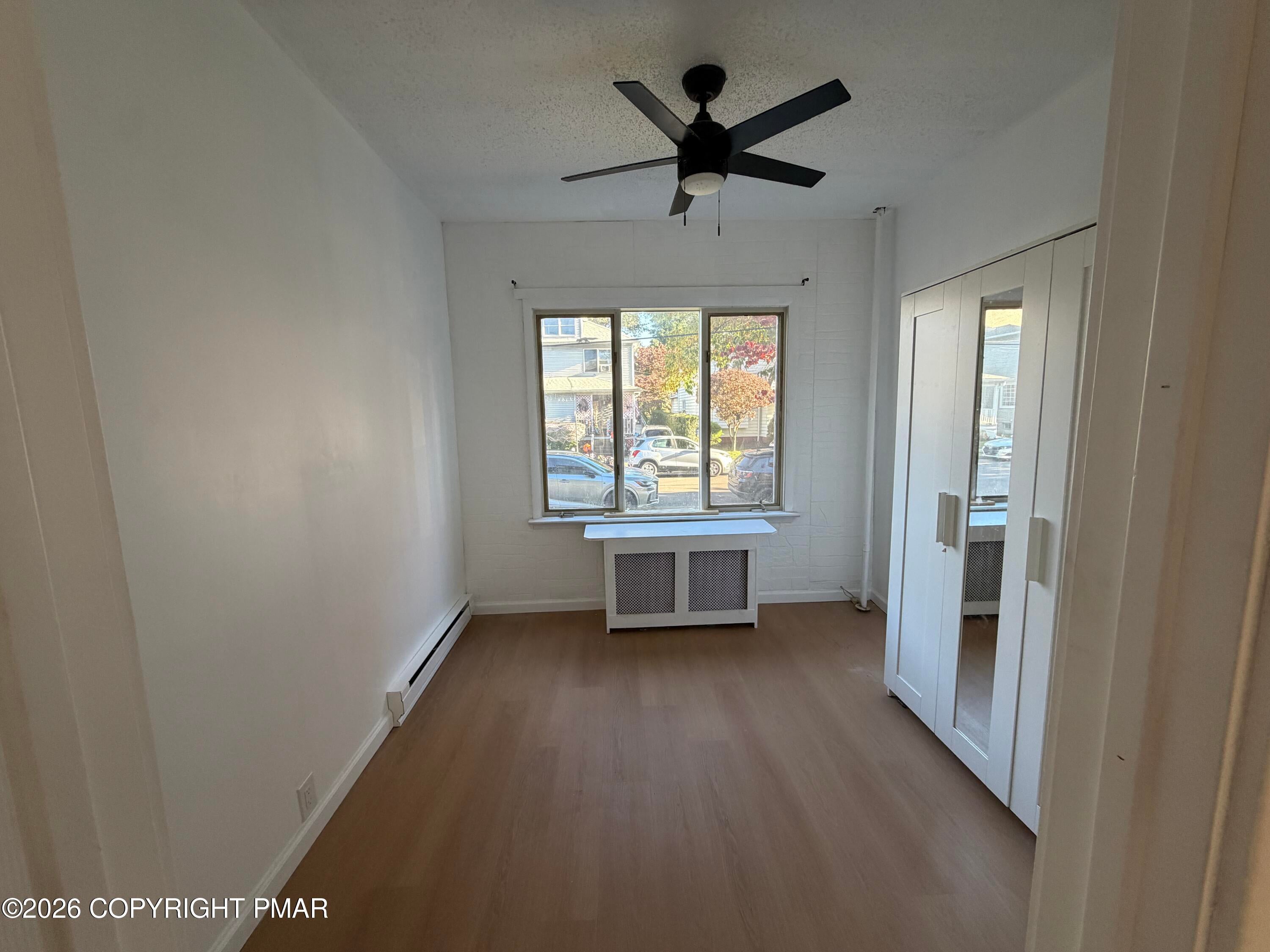 58 N Landon Avenue