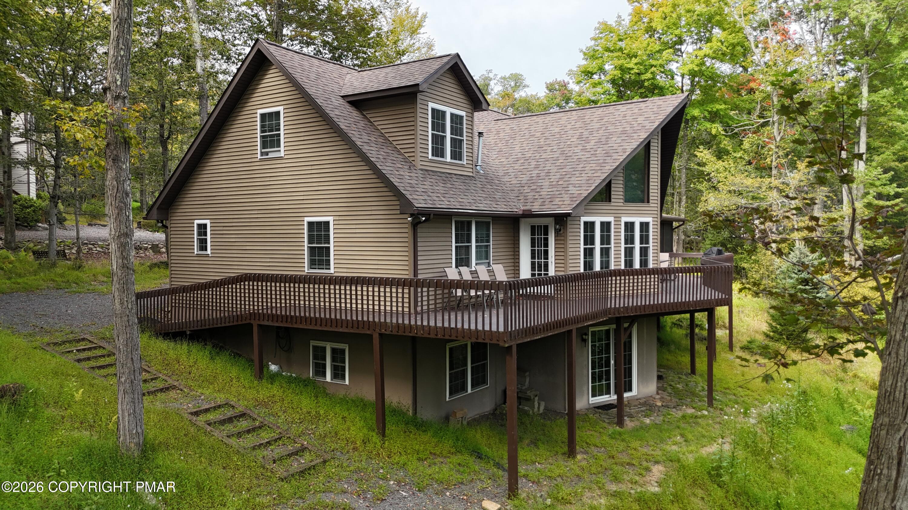 12 Hemlock Court