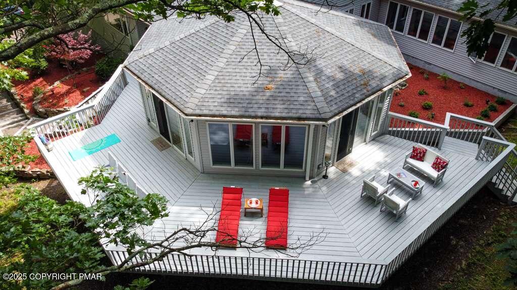 23 Sleepy Hollow Lane