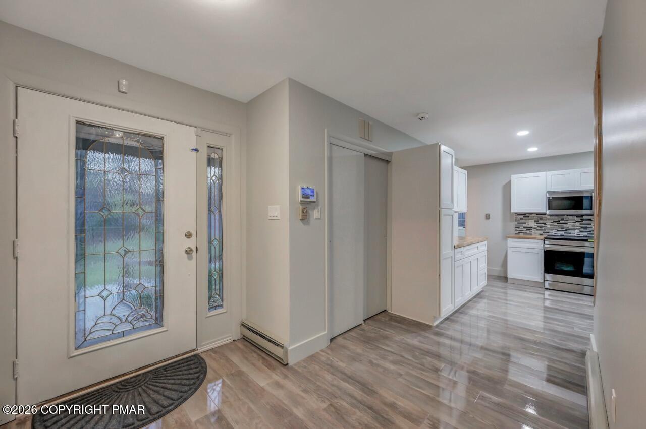 384 Devils Hole Road