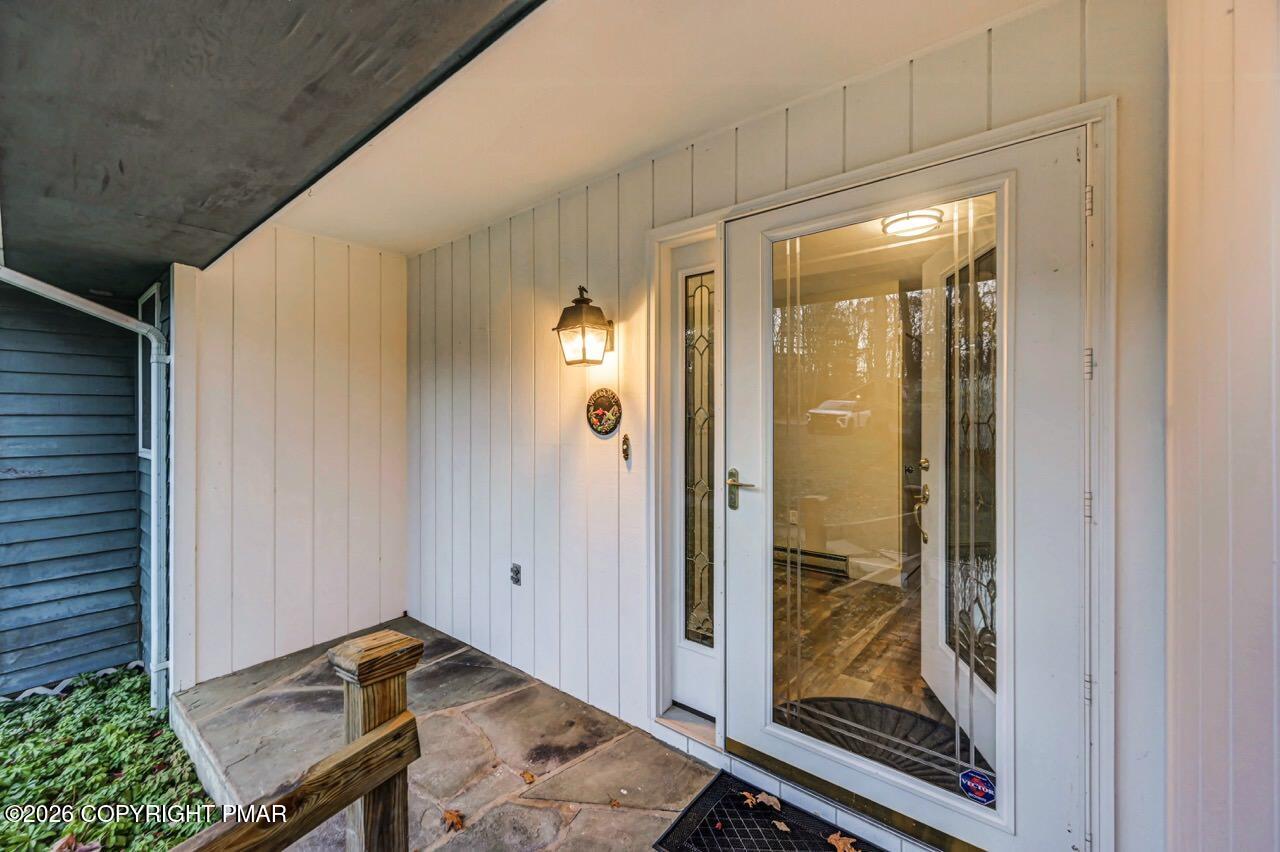 384 Devils Hole Road