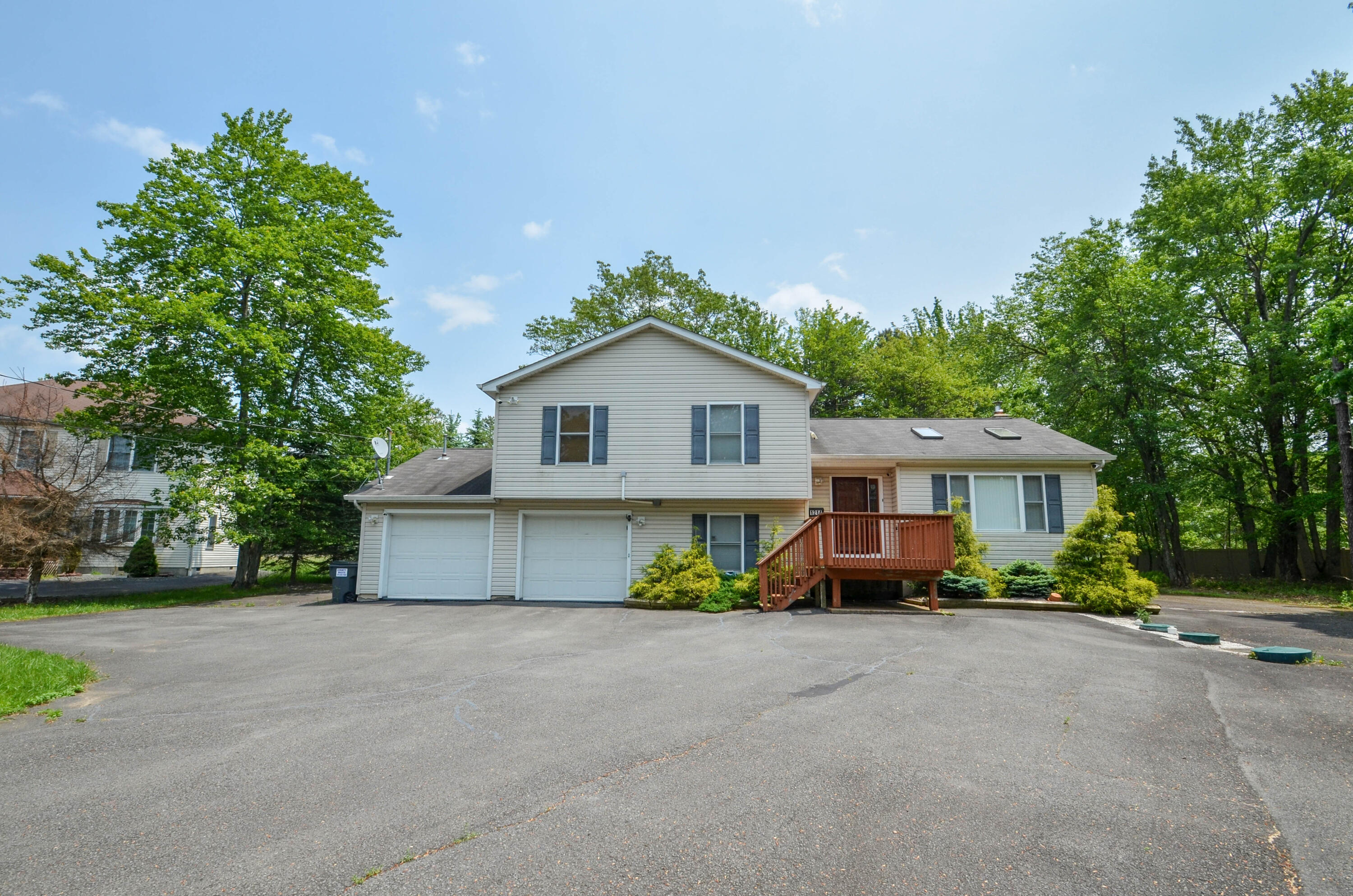 1214 Shadblow Road, Pocono Summit, Pennsylvania image 37