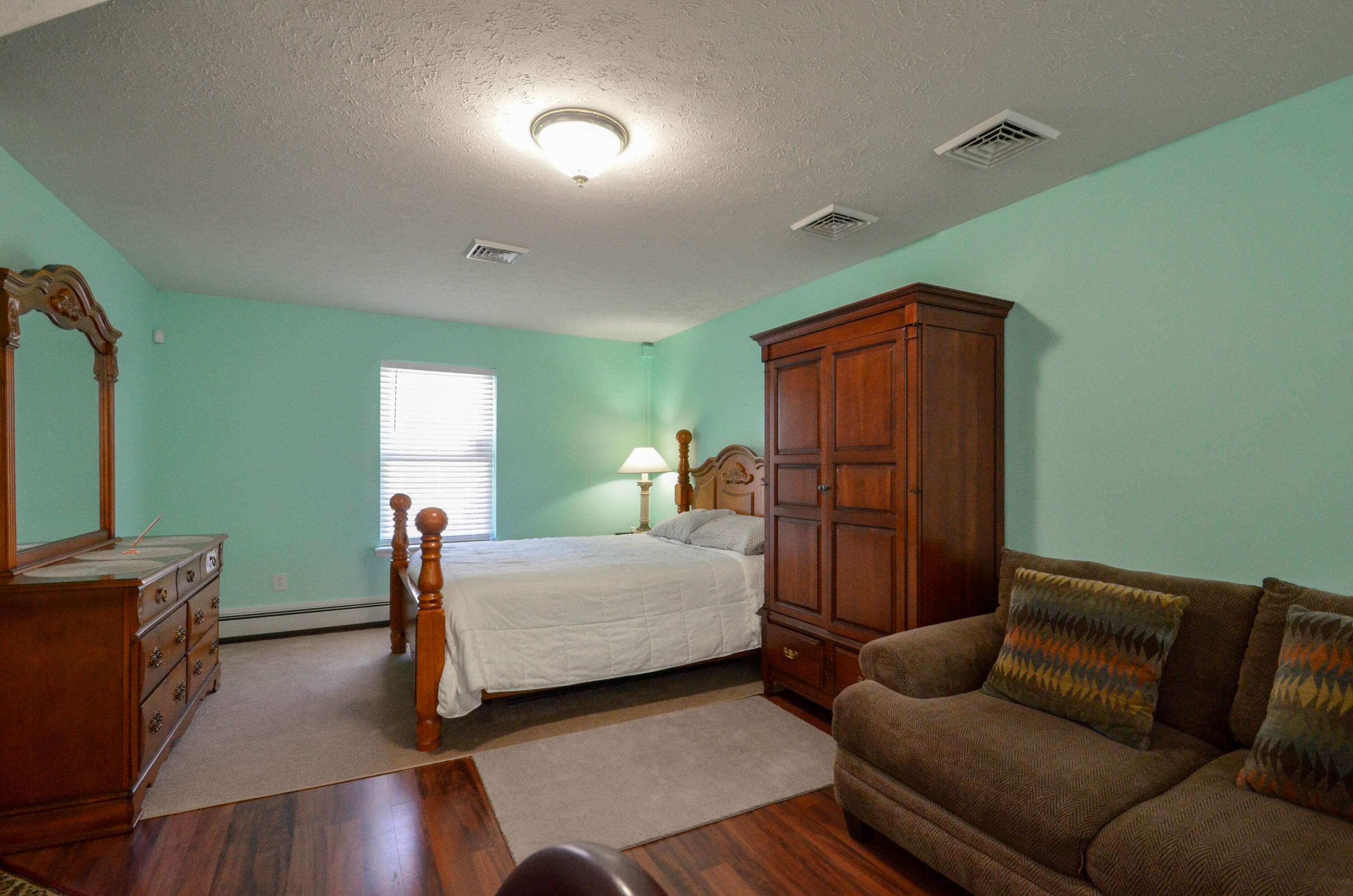 1214 Shadblow Road, Pocono Summit, Pennsylvania image 22