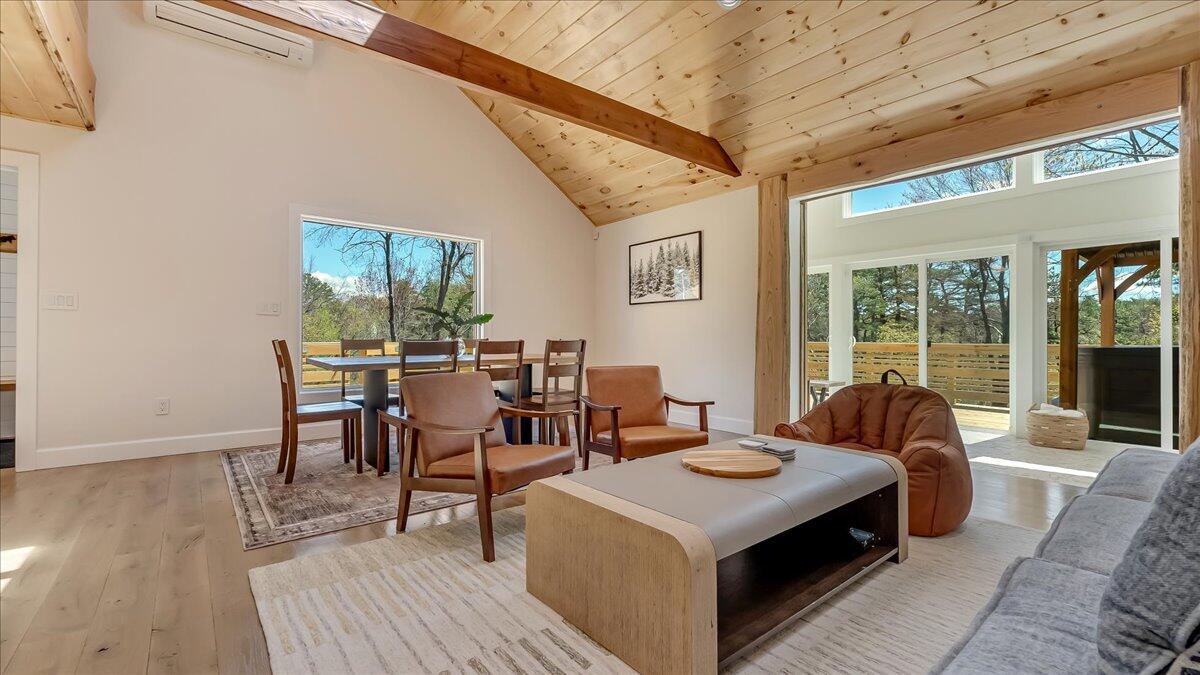 136 Tumbleweed Drive, Long Pond, Pennsylvania image 13