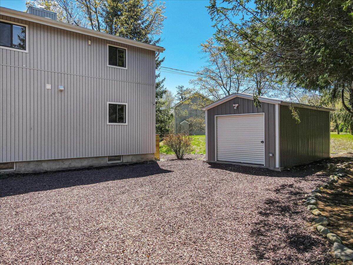 136 Tumbleweed Drive, Long Pond, Pennsylvania image 46