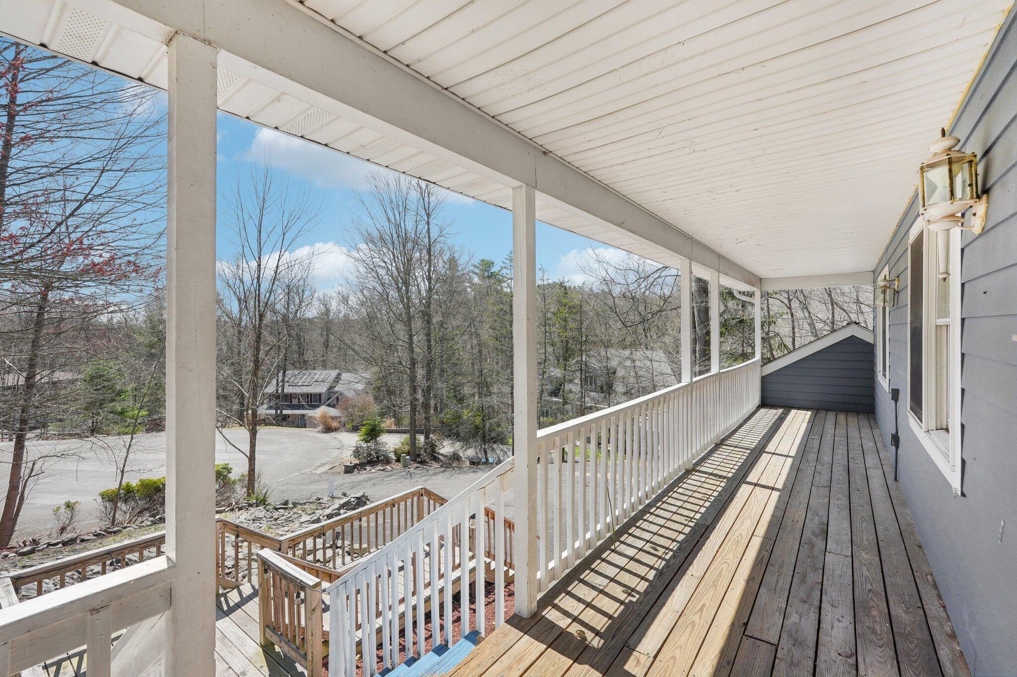 360 Eastshore Drive, East Stroudsburg, Pennsylvania image 11
