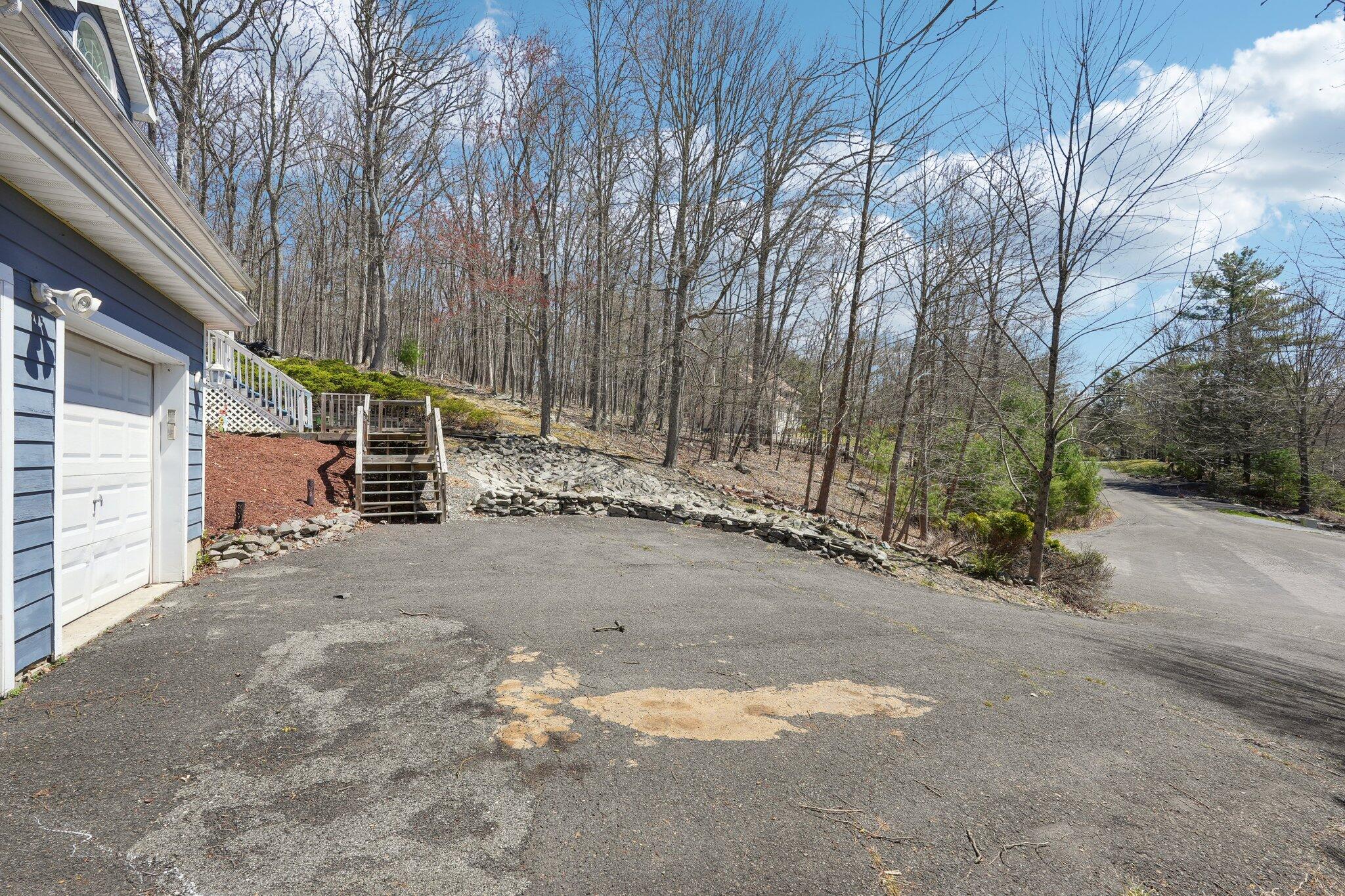 360 Eastshore Drive, East Stroudsburg, Pennsylvania image 10