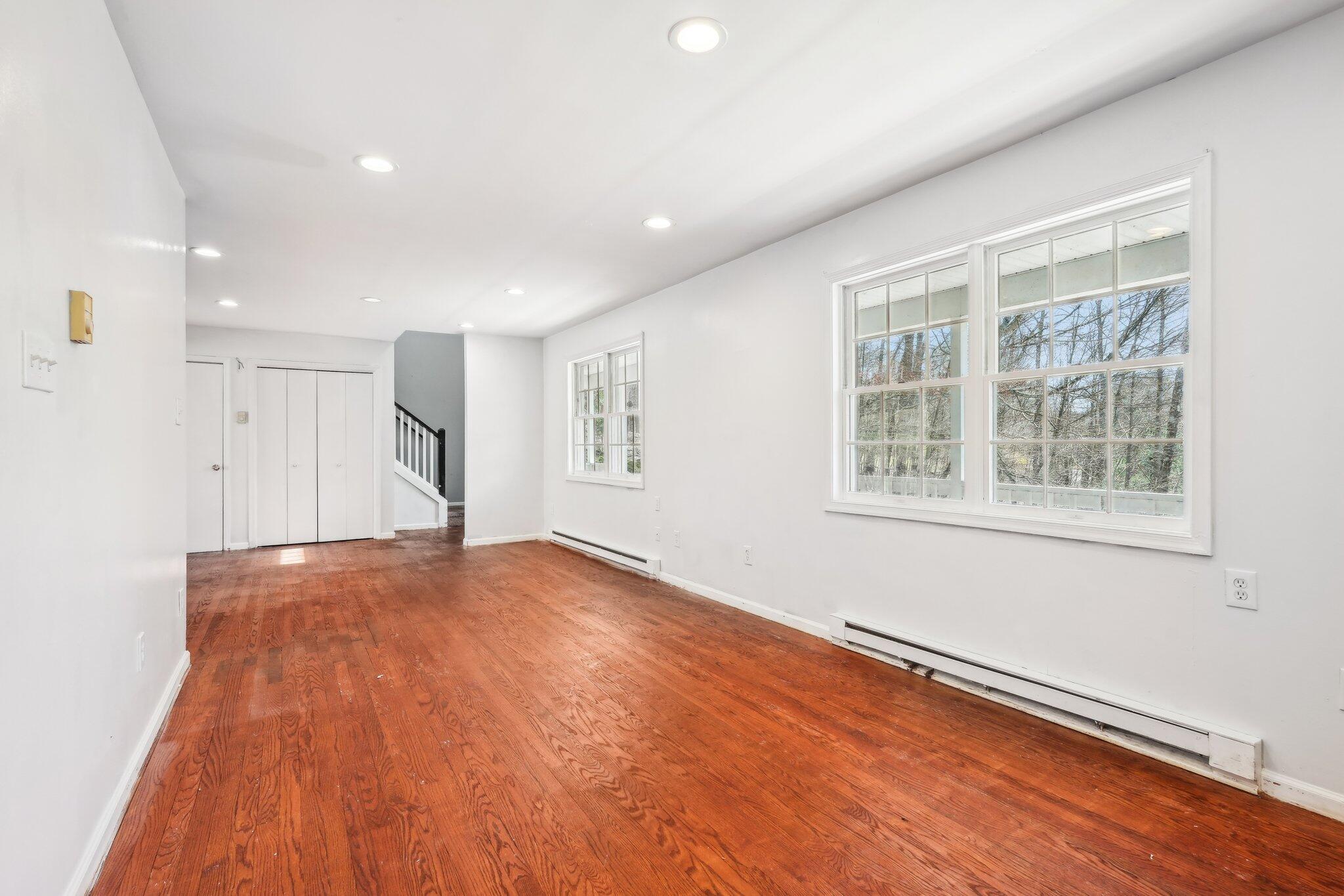 360 Eastshore Drive, East Stroudsburg, Pennsylvania image 16