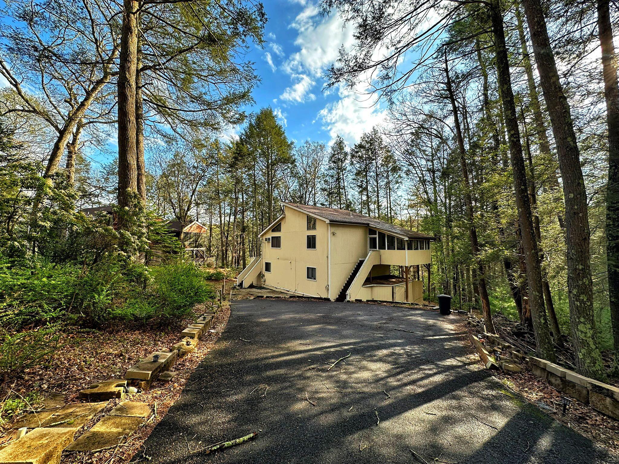 207 Manchester Drive