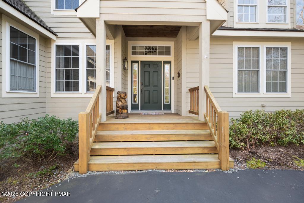 206 Moraine Lane