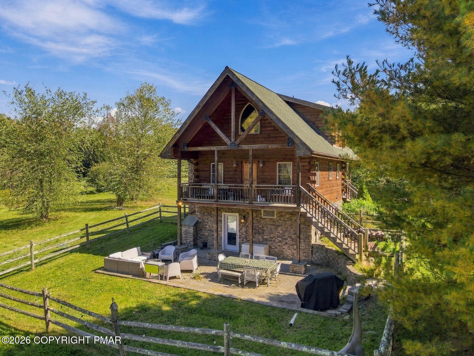 100 Meadowlark Lane