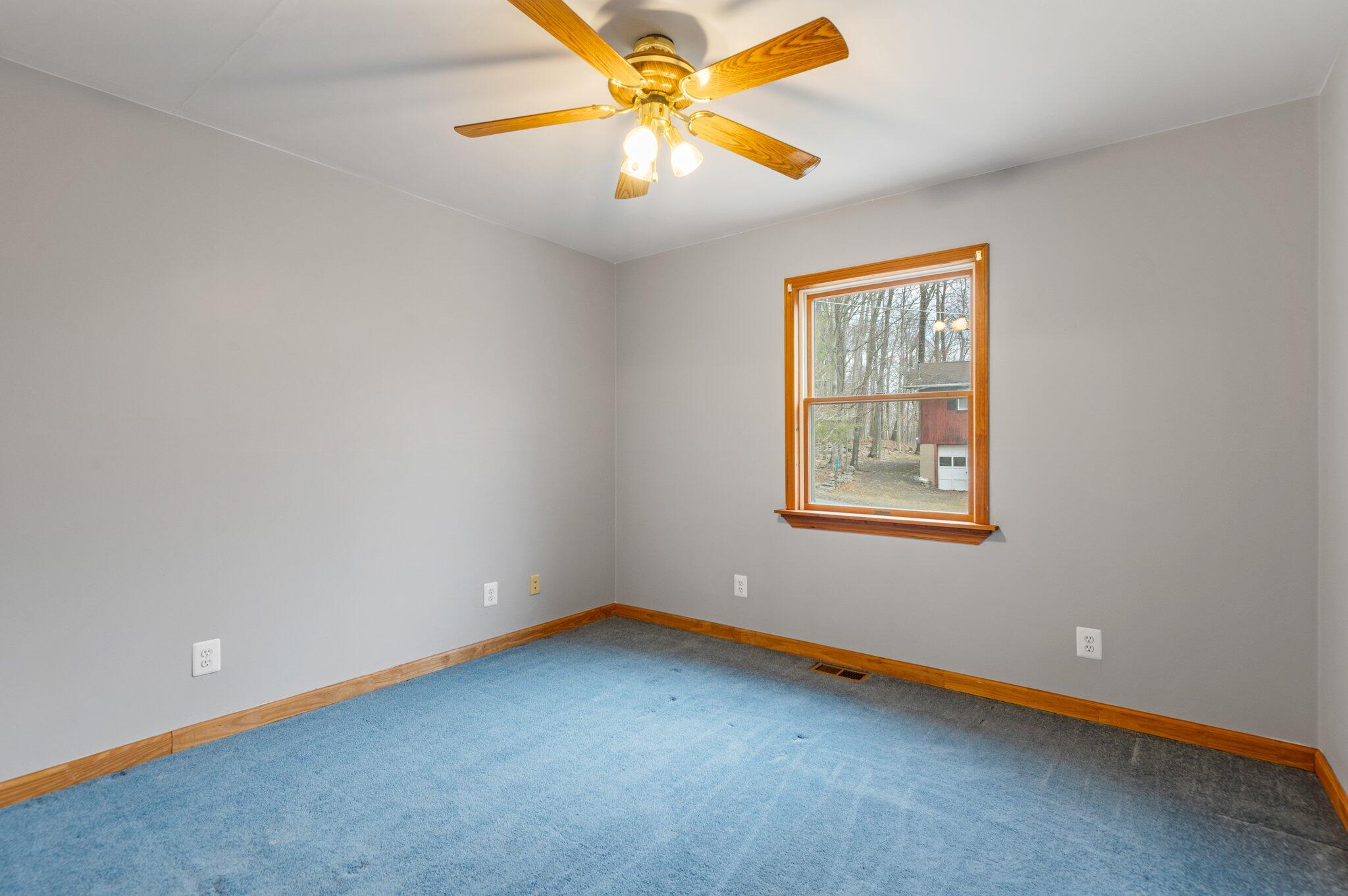 1003 Cheroquee Terrace, Lake Ariel, Pennsylvania image 32