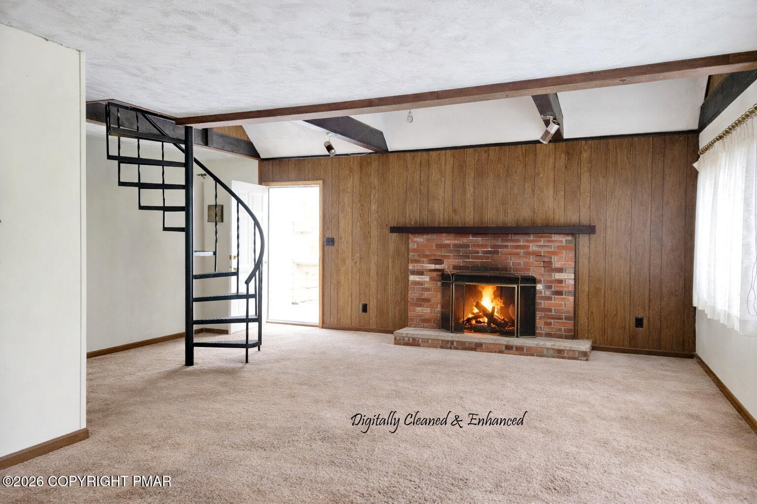 1686 Moonbeam Terrace