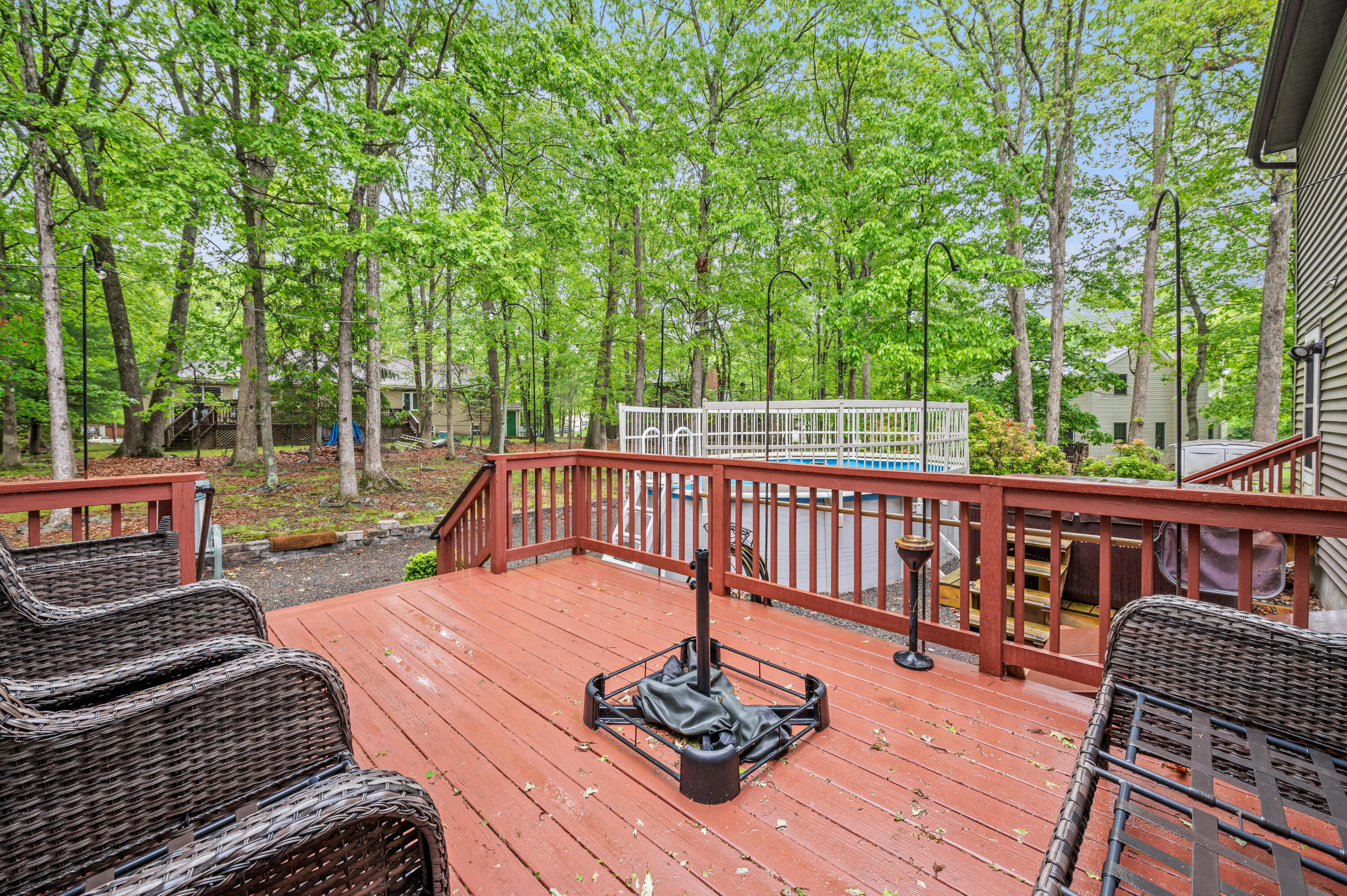 East Stroudsburg, Pennsylvania 18301, United States, 4 Bedrooms Bedrooms, ,2 BathroomsBathrooms,Residential,Active,166387