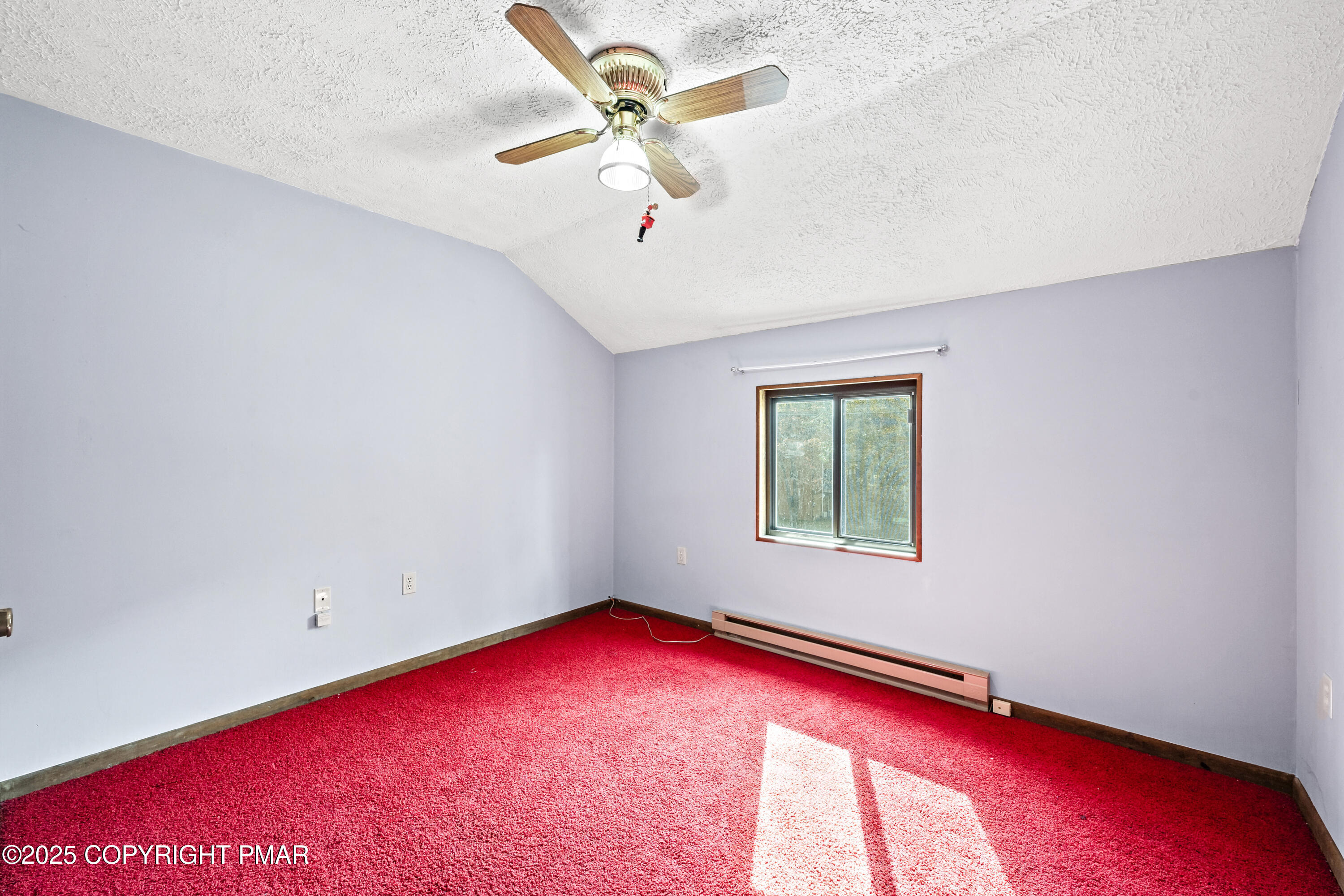 East Stroudsburg, Pennsylvania 18301, United States, 4 Bedrooms Bedrooms, ,2 BathroomsBathrooms,Residential,Active,166387