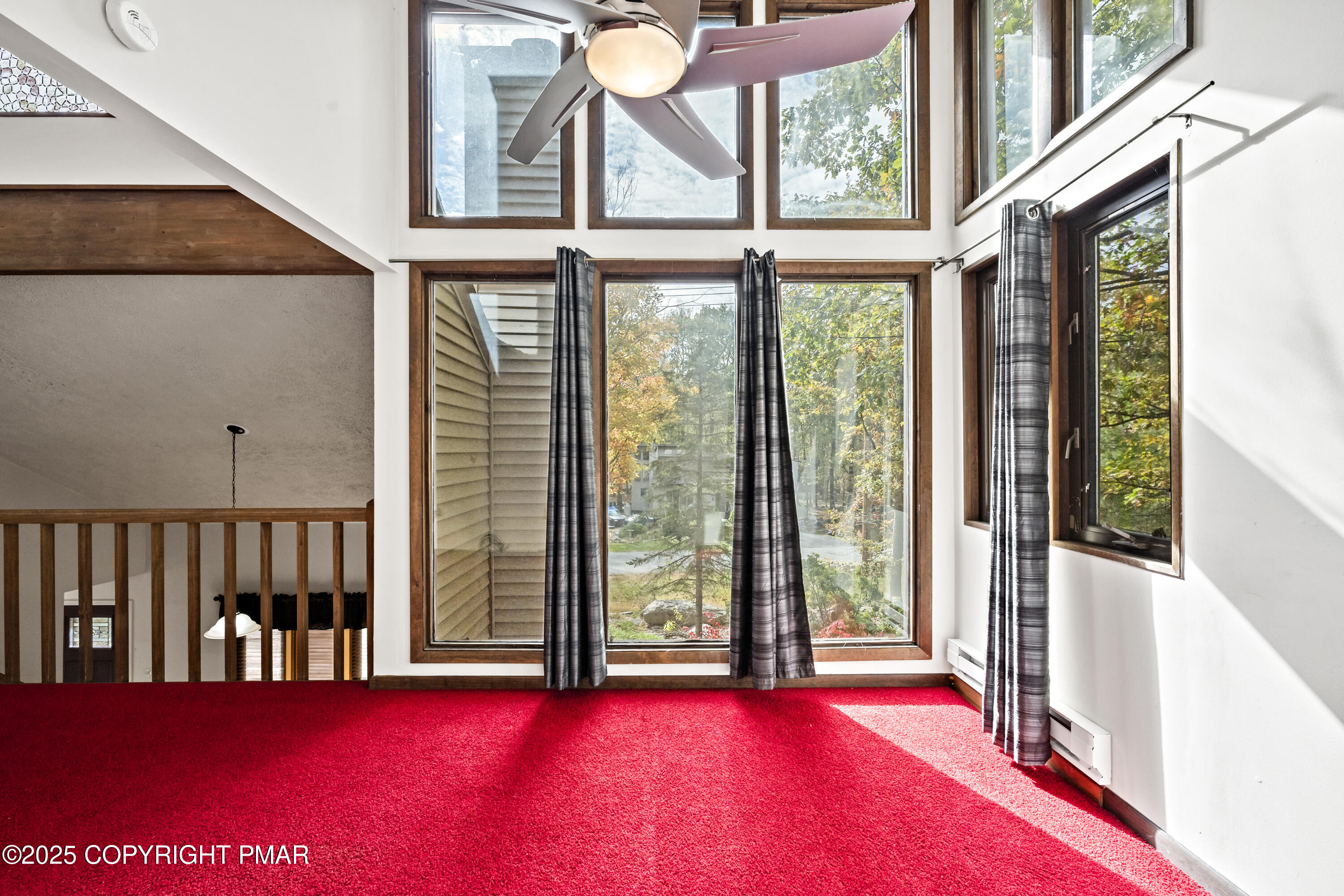 East Stroudsburg, Pennsylvania 18301, United States, 4 Bedrooms Bedrooms, ,2 BathroomsBathrooms,Residential,Active,166387