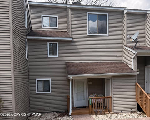 Townhouse For Sale - 3353 Windemere Drive<br/> Pike County, Lehman, PA 18324